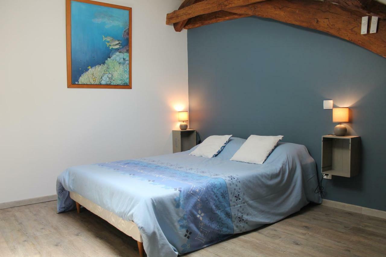 Gite Clodeguy Saint-Sylvestre-sur-Lot Ngoại thất bức ảnh